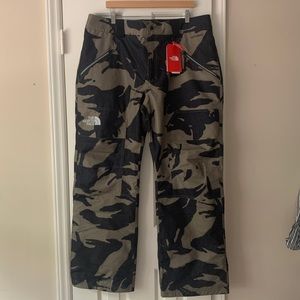 North Face Men’s Straight Six Pant - Abstract Camo